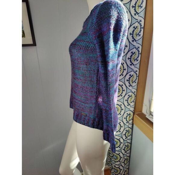 Roxy Pull Over - Picture 2 of 5